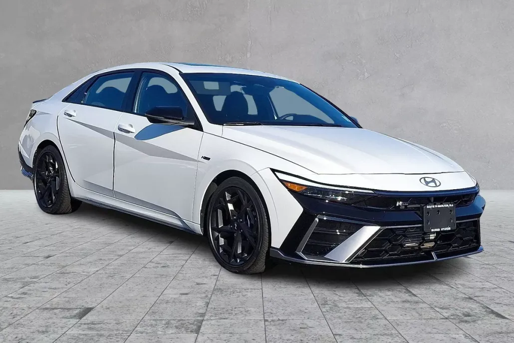 2025 Hyundai Elantra N Line photo 1