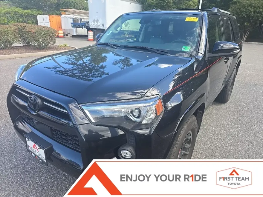 2023 Toyota 4Runner SR5 Premium photo 1