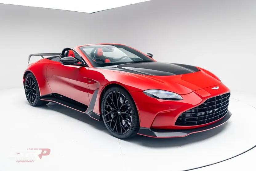2023 Aston Martin Vantage Roadster photo 1
