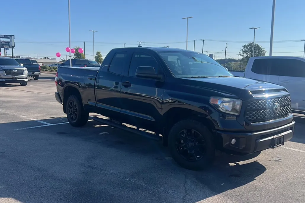 2021 Toyota Tundra SR5 Double Cab photo 1
