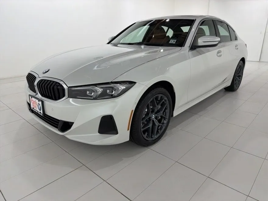 2025 Bmw 330i xDrive Sedan photo 1
