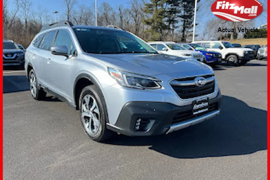 2022 Subaru Outback Limited photo 1