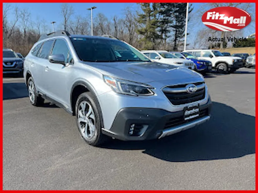 2022 Subaru Outback Limited photo 1