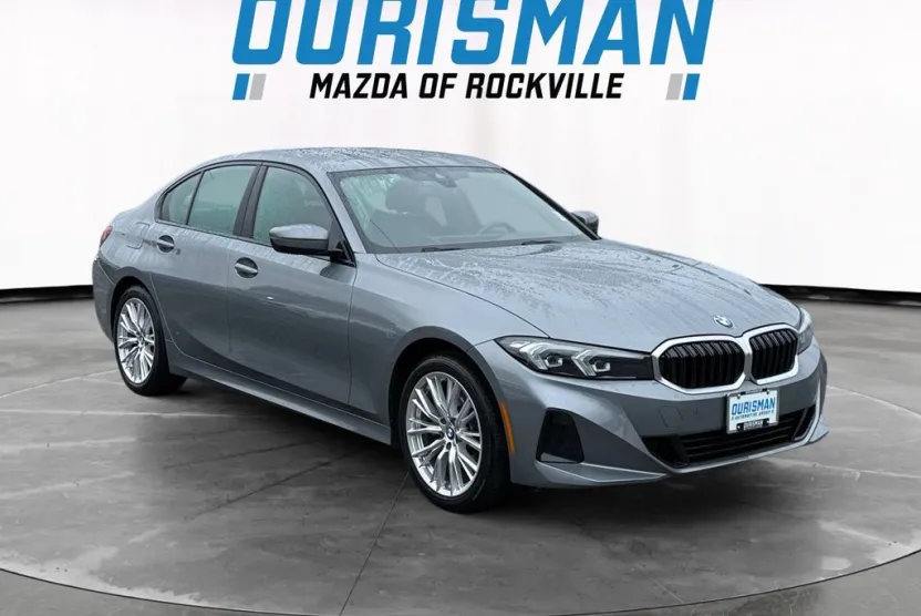 2023 Bmw 330i photo 1
