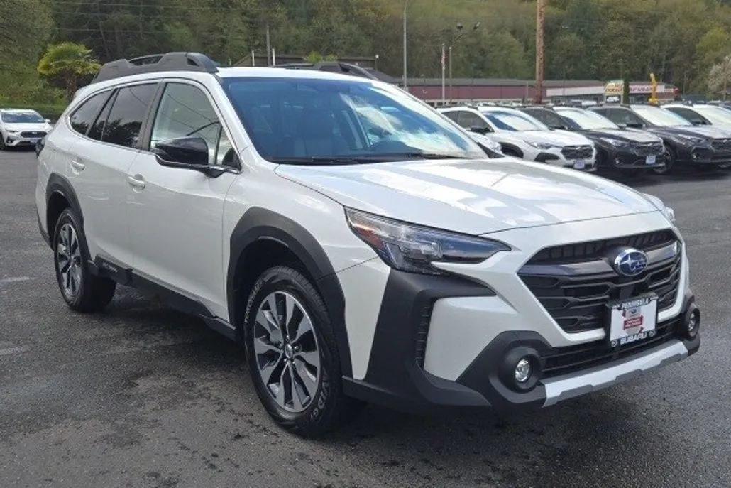 2024 Subaru Outback Limited photo 1