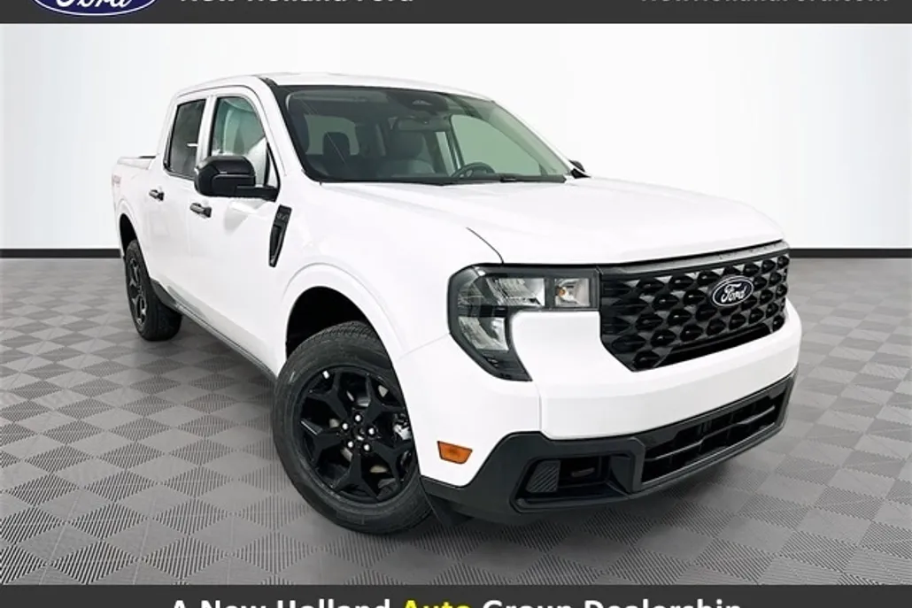 2025 Ford Maverick XLT photo 1