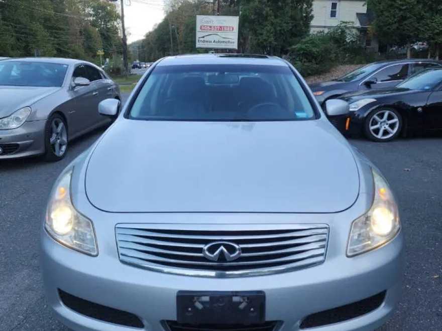 2008 Infiniti G35 x Sedan photo 2
