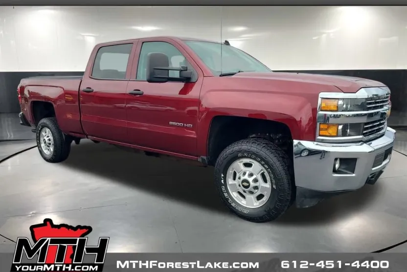 2015 Chevrolet Silverado 2500HD LT photo 1