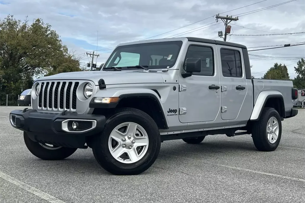 2022 Jeep Gladiator Sport photo 1