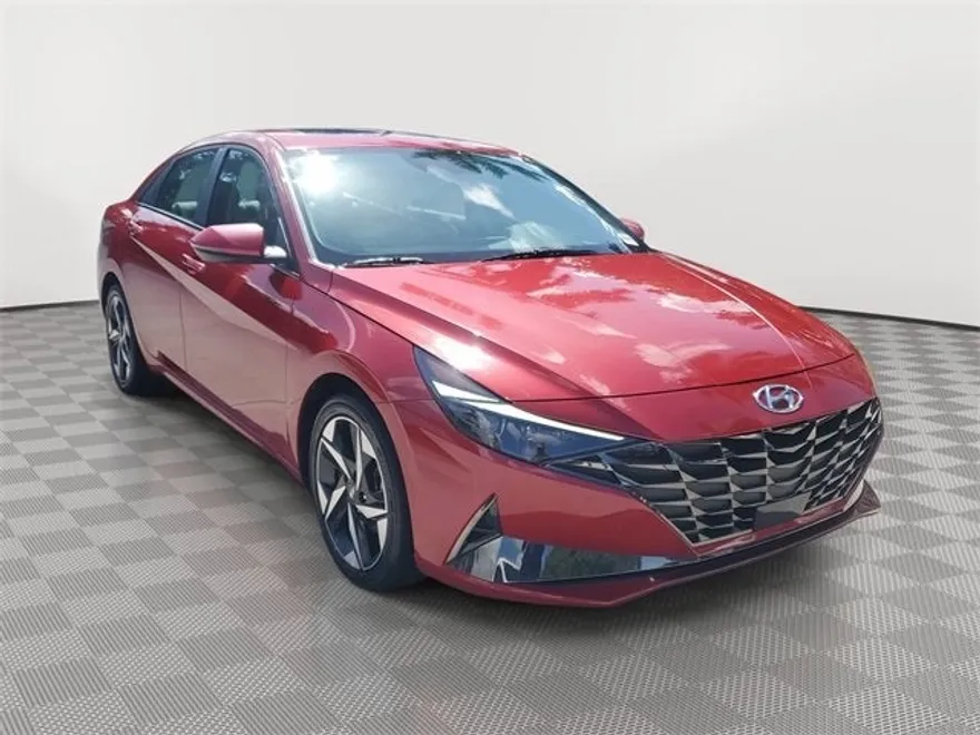 2022 Hyundai Elantra Hybrid Limited photo 1