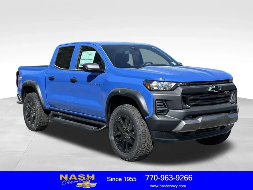 2025 Chevrolet Colorado Trail Boss photo 1