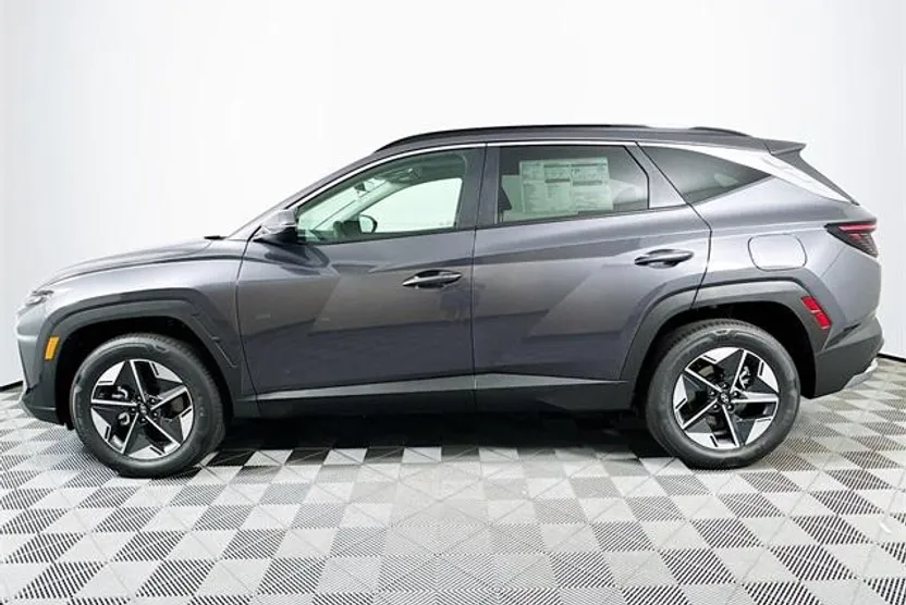 2025 Hyundai Tucson Hybrid SEL Convenience photo 1