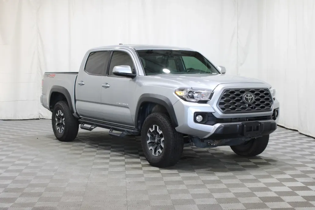 2022 Toyota Tacoma TRD Off-Road 4x4 photo 1