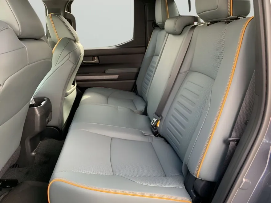 2025 Toyota Tacoma Trailhunter photo 1