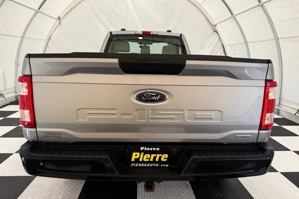 2023 Ford F-150 XL photo 1