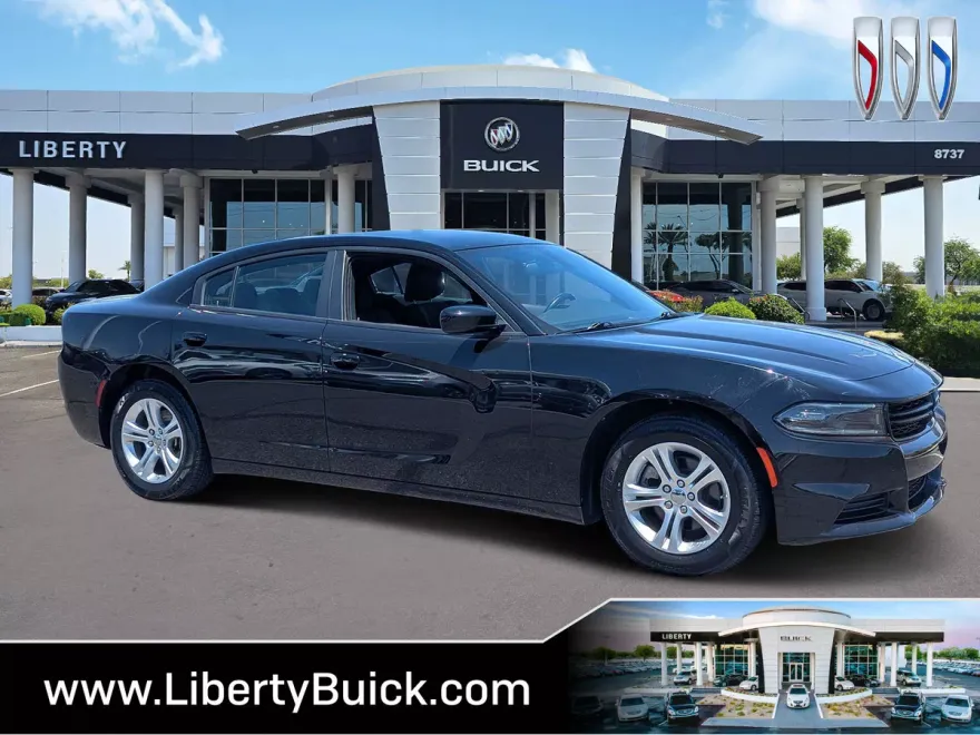 2022 Dodge Charger SXT photo 1