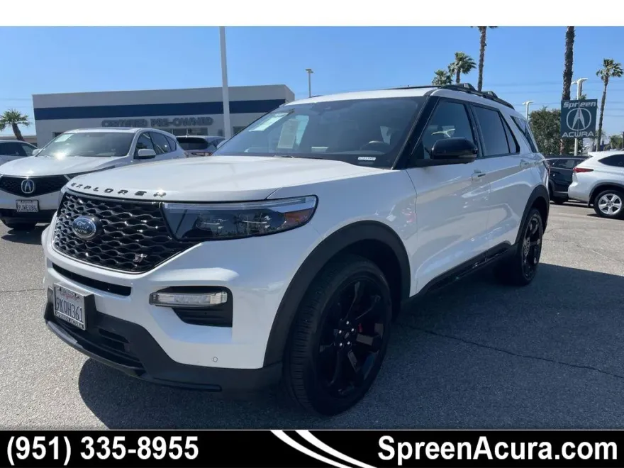 2023 Ford Explorer ST photo 1