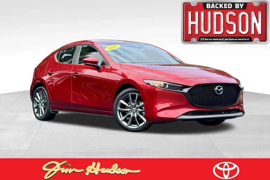 2019 Mazda Mazda3 Preferred photo 1