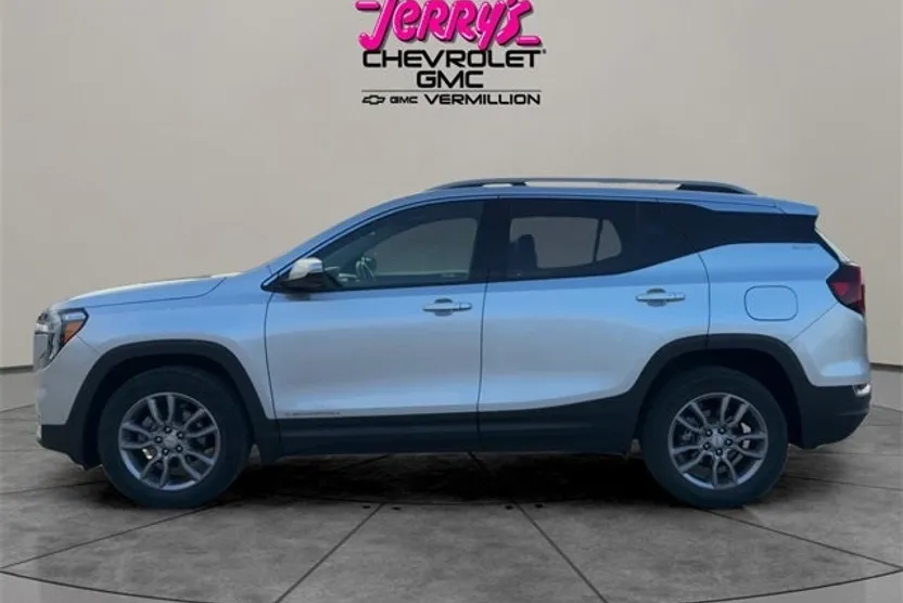 2022 Gmc Terrain SLT photo 1