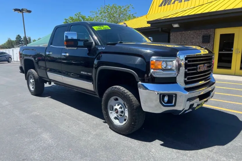 2015 Gmc Sierra 2500 SLT photo 1