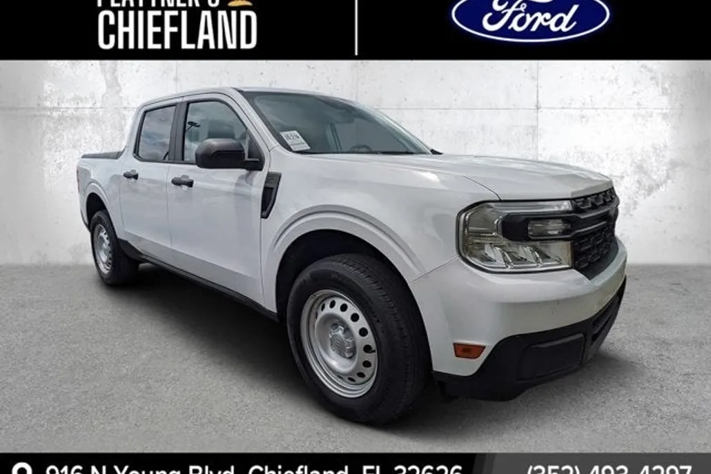 2022 Ford Maverick XL photo 1