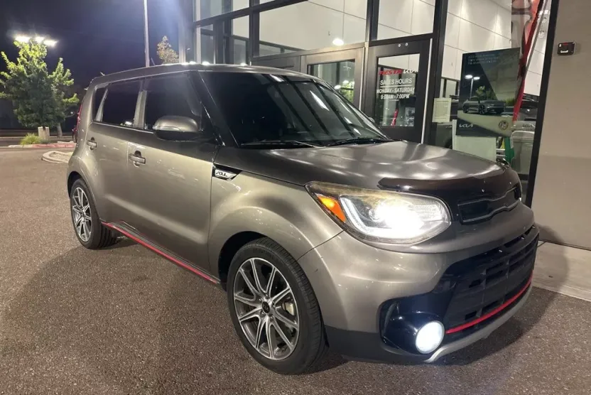 2019 Kia Soul Exclaim photo 1