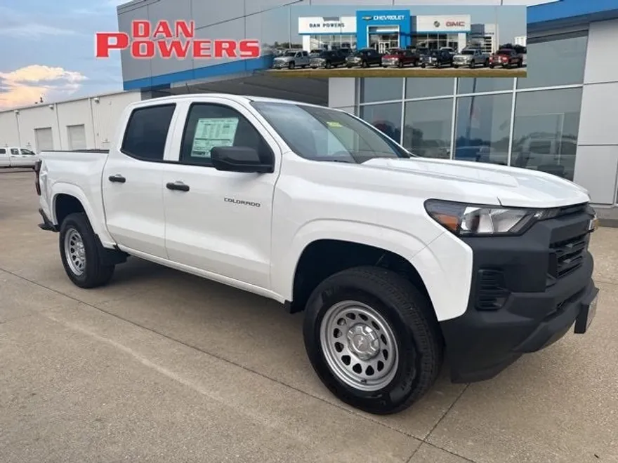 2026 Chevrolet Colorado Work Truck photo 1