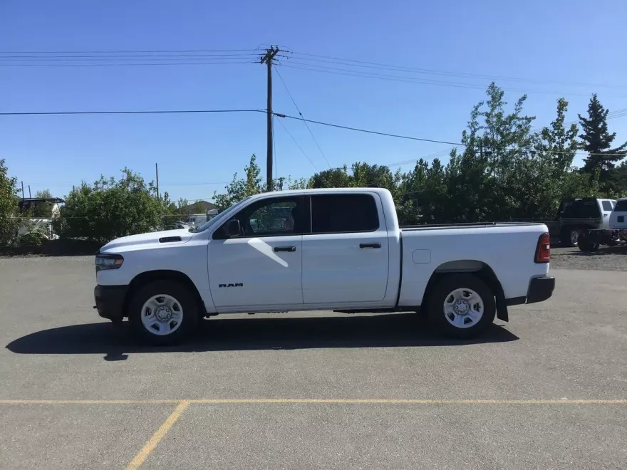 2025 Ram 1500 Tradesman photo 1