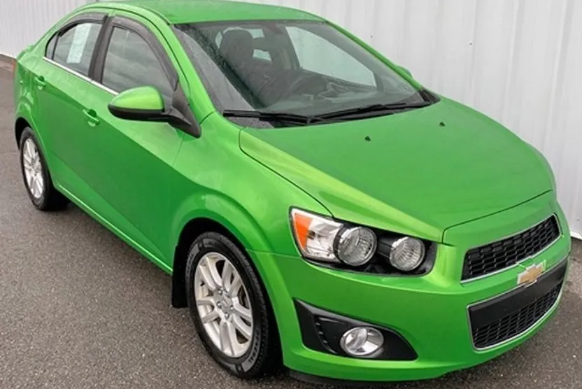 2015 Chevrolet Sonic LT photo 1
