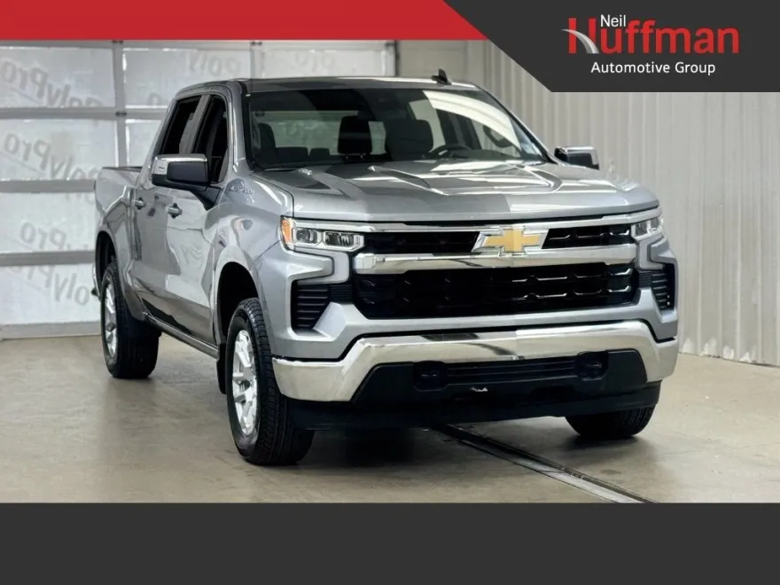 2025 Chevrolet Silverado 1500 LT photo 1