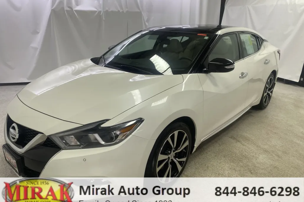 2018 Nissan Maxima SL photo 1