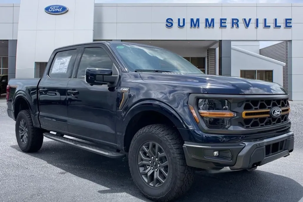 2025 Ford F-150 Tremor photo 1