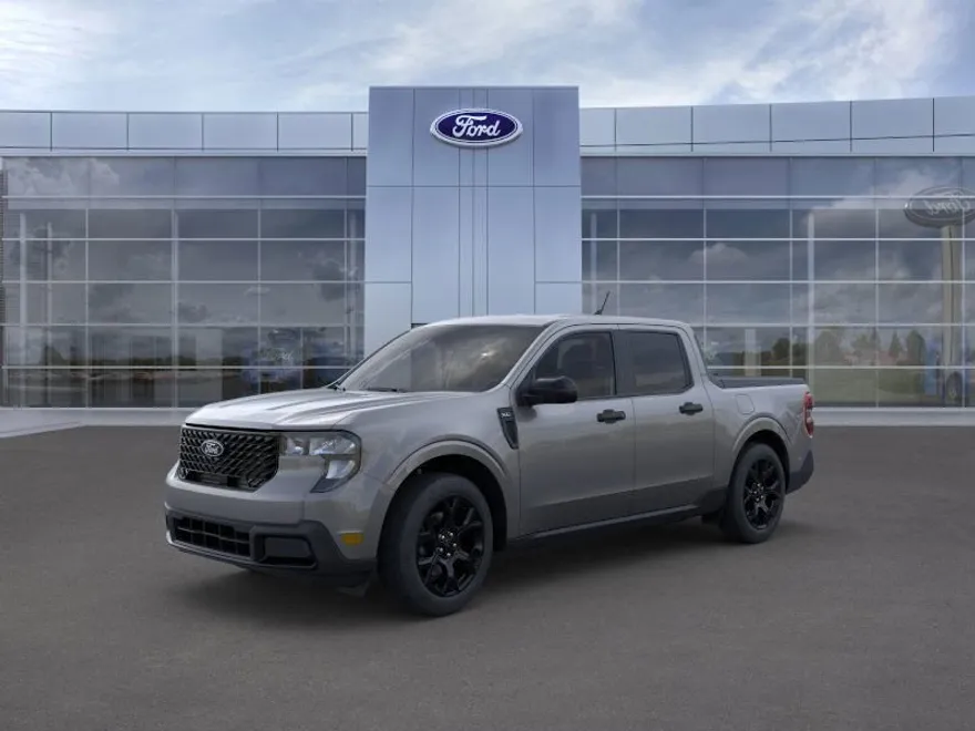 2025 Ford Maverick XLT photo 1