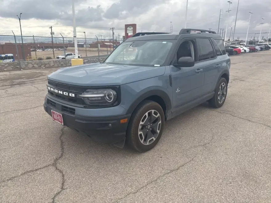2024 Ford Bronco Sport Outer Banks photo 1