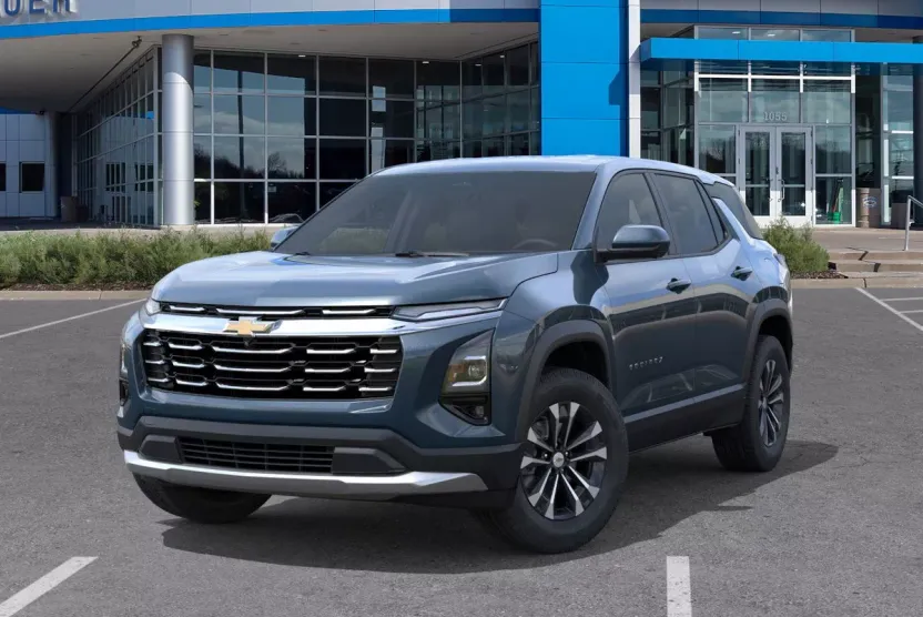 2026 Chevrolet Equinox LT photo 1
