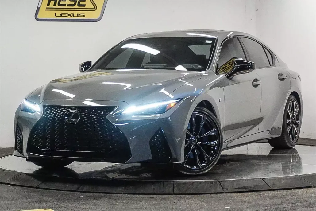 2025 Lexus IS 350 F SPORT photo 1