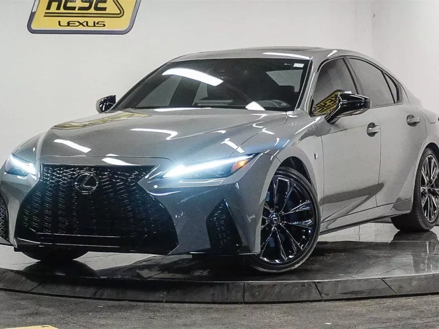 2025 Lexus IS 350 F SPORT photo 1