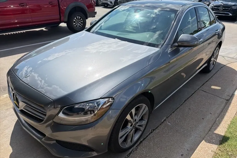 2018 Mercedes Benz C 300 4MATIC photo 1