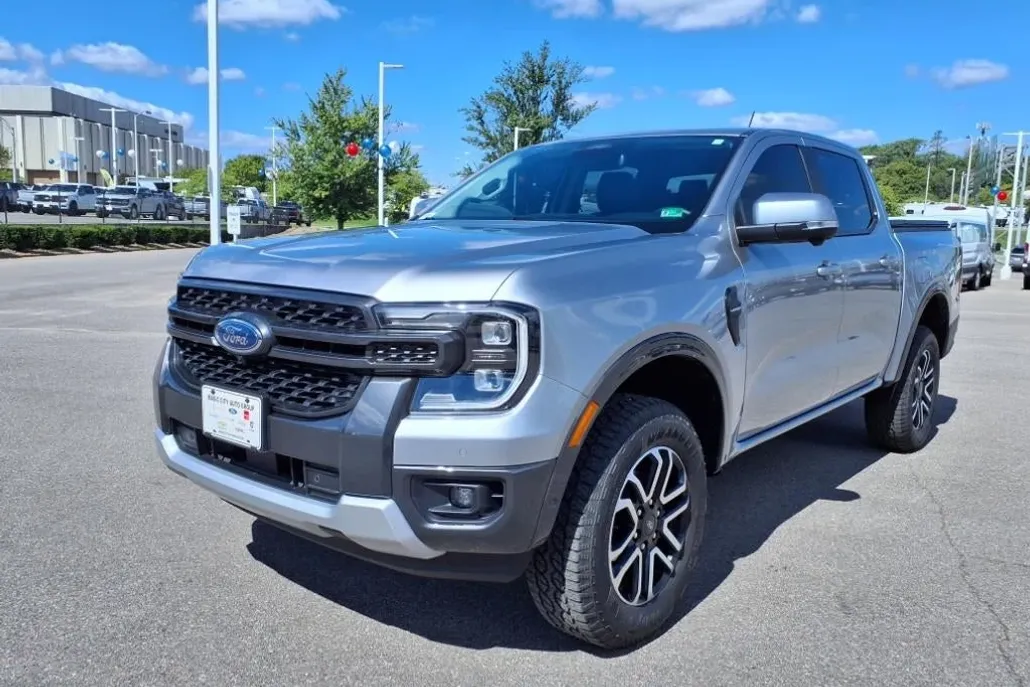 2024 Ford Ranger Lariat photo 1