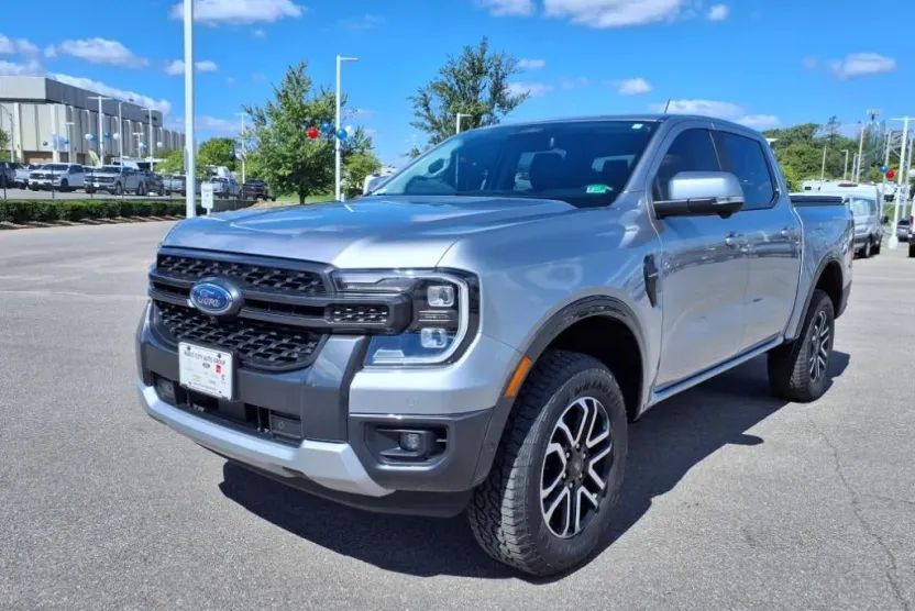 2024 Ford Ranger Lariat photo 1