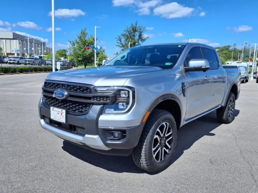 2024 Ford Ranger Lariat photo 1