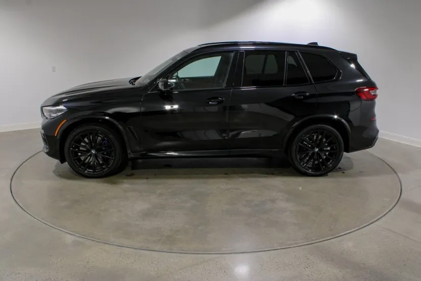 2023 Bmw X5 M50i photo 1