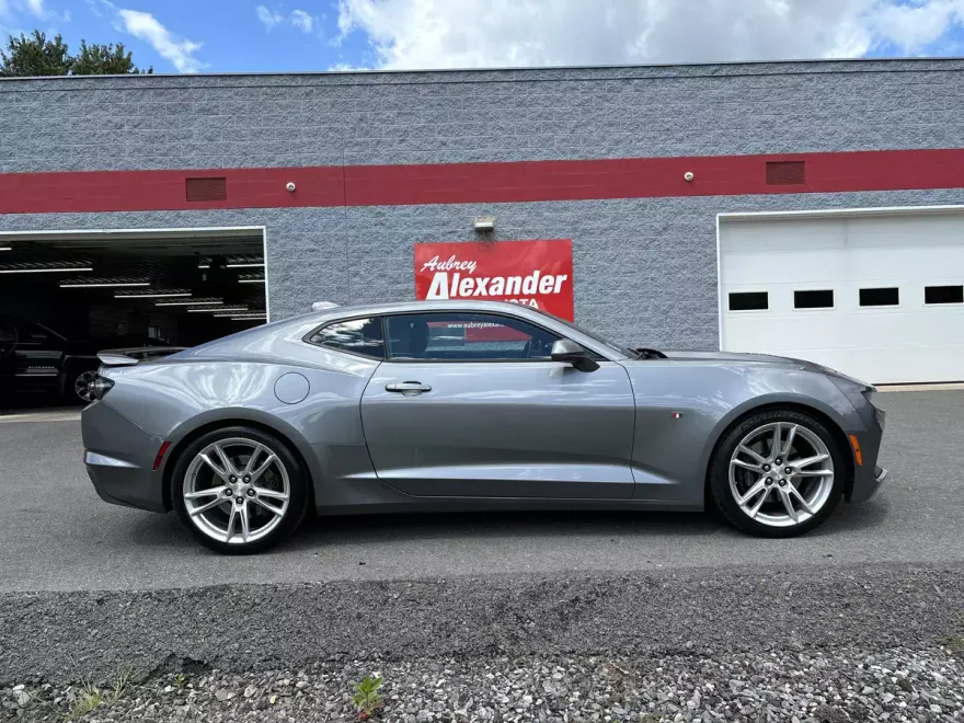 2021 Chevrolet Camaro 2SS photo 1