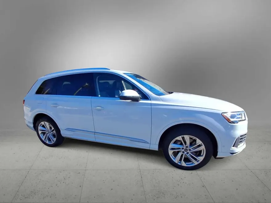 2022 Audi Q7 Premium Plus photo 1