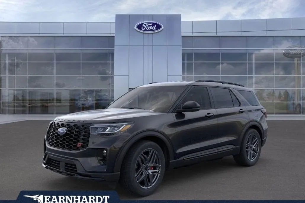 2025 Ford Explorer ST photo 1