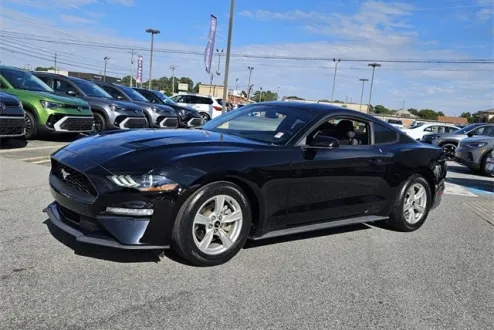 2020 Ford Mustang EcoBoost photo 3