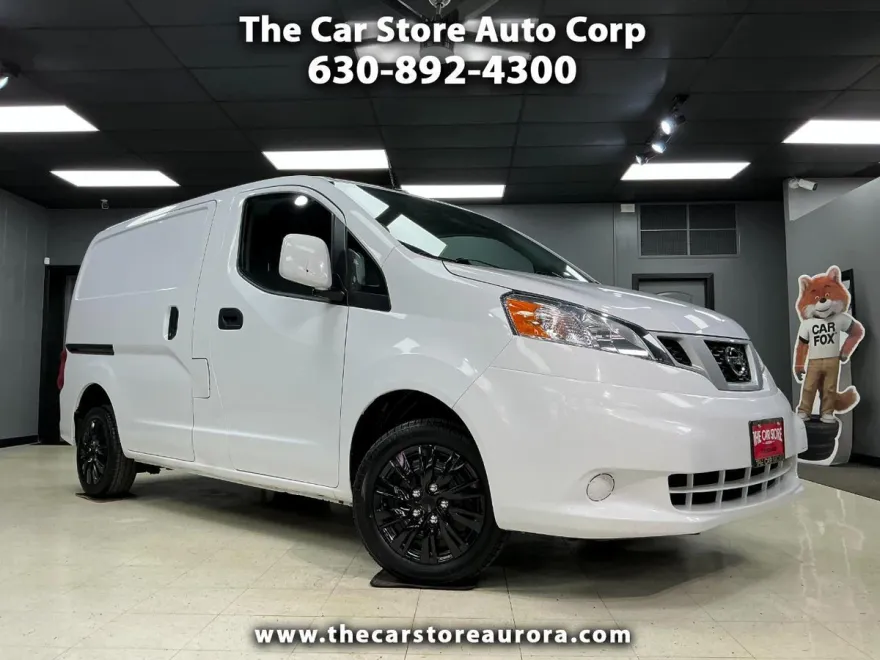 2021 Nissan NV200 SV photo 1
