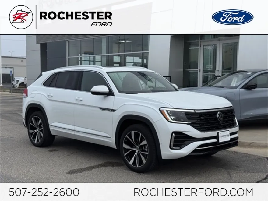 2024 Volkswagen Atlas Cross Sport SEL Premium R-Line photo 1