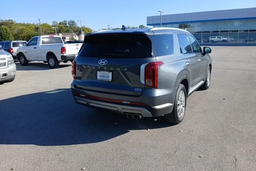 2024 Hyundai Palisade SEL photo 1