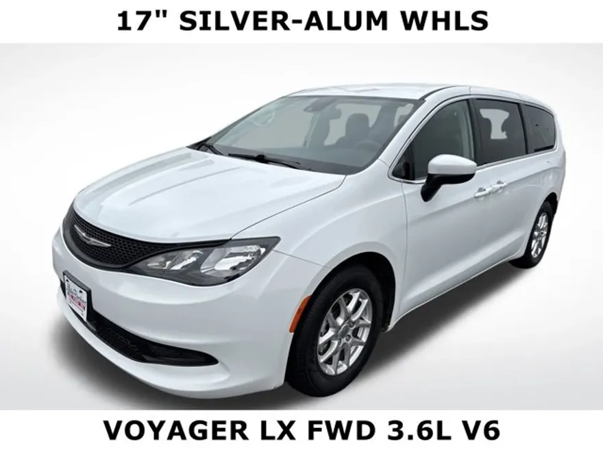 2023 Chrysler Voyager LX photo 1
